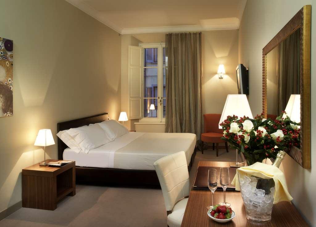 Sina Maria Luigia Hotel Parma Room photo